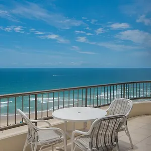 https://norfolk-luxury-beachfront-apartments.queenslandhotels.net
